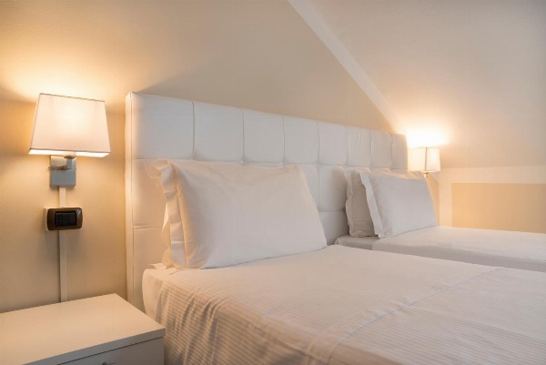 Hotel Tourist image 17