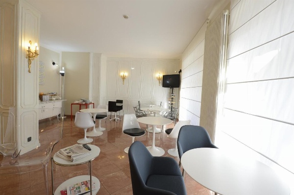 Hotel Tourist image 22