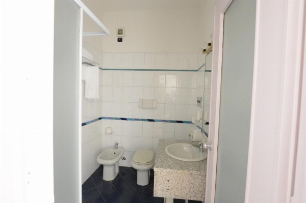 Hotel Tourist image 38